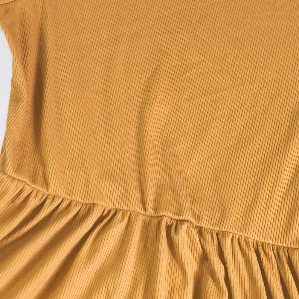 Olivia Rae Ribbed Peplum Top Womens Large Mustard Tiered Short Sleeve - Picture 2 of 7